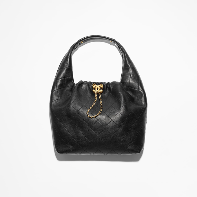 chanel large quilted zp calfskin hobo tote bag